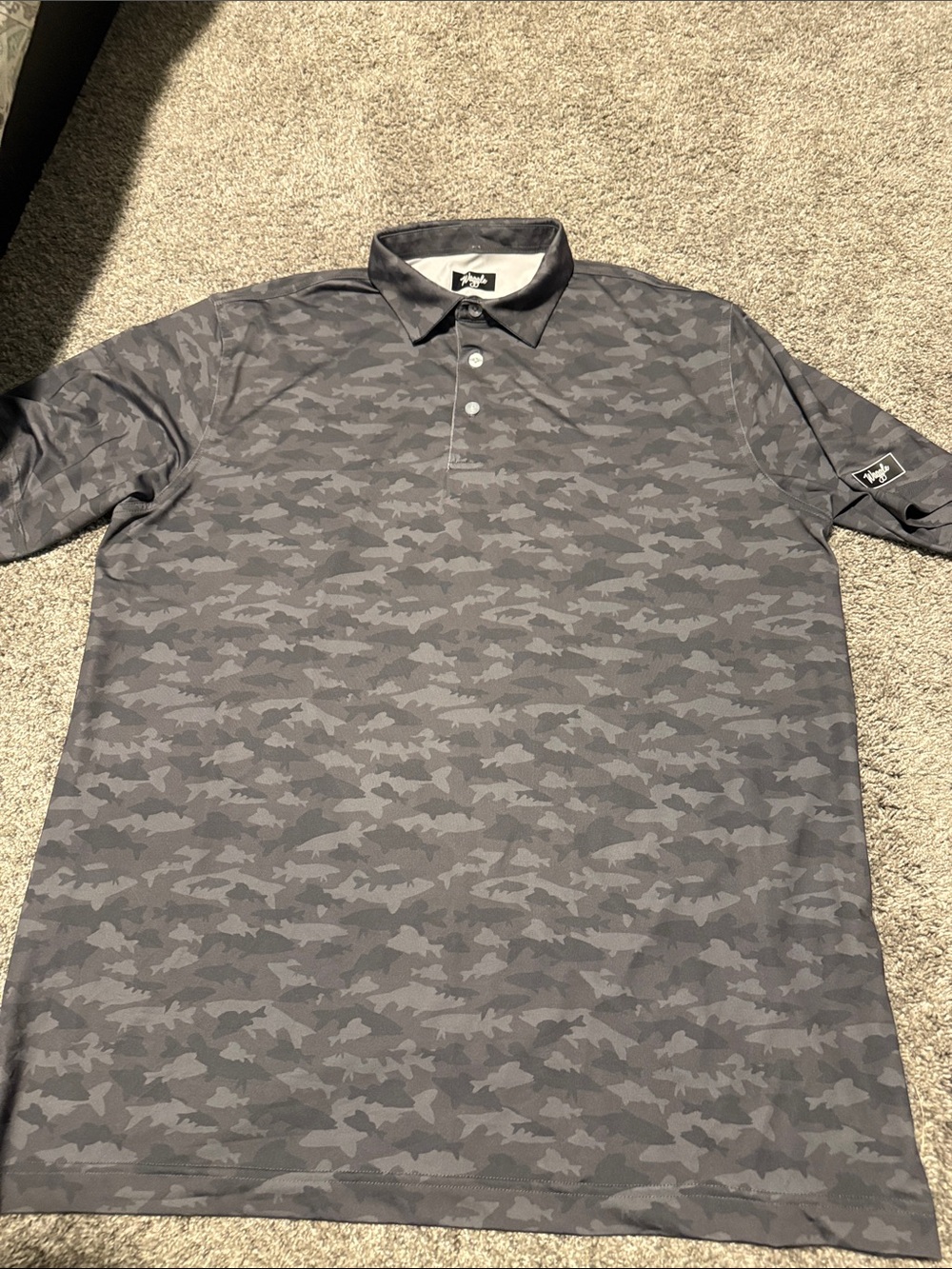 Waggle Men's Golf Gray Camo Polo Shirt Performance Short Sleeve Fish Pattern XL
